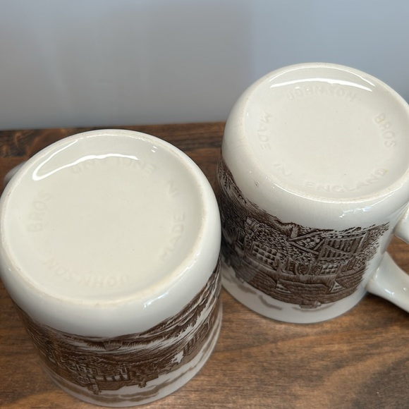 Vintage Johnson Brothers Olde English Countryside Brown Ironstone Mugs Set Of 2 - Picture 7 of 15
